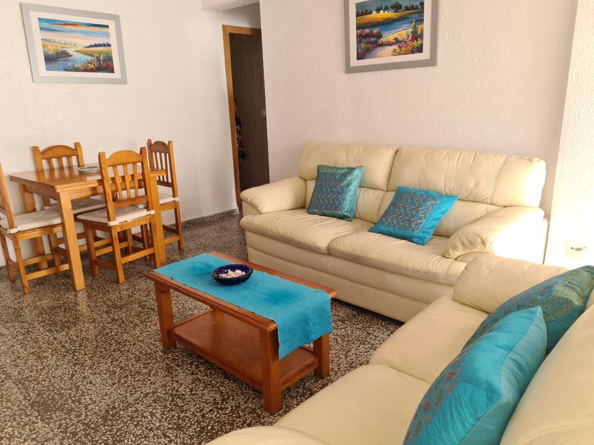 Apartamento En Pleno Centro De 네르하 외부 사진