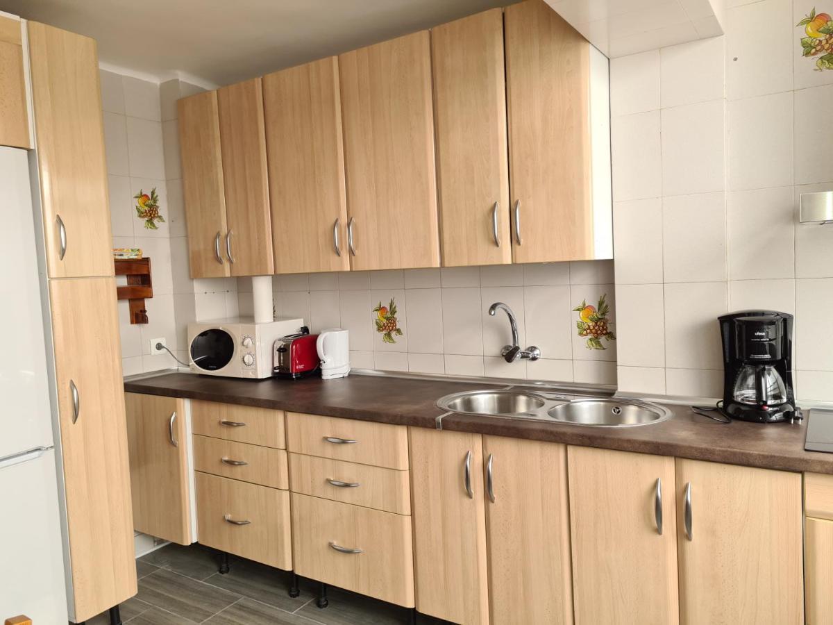 Apartamento En Pleno Centro De 네르하 외부 사진