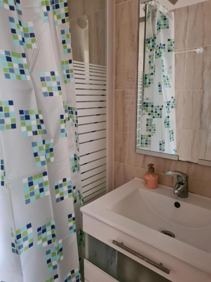 Apartamento En Pleno Centro De 네르하 외부 사진